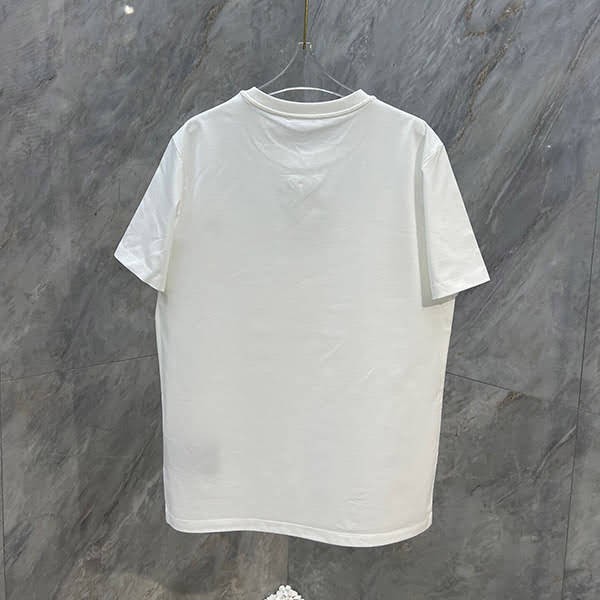 モンクレール エンボスロゴ コットン Tシャツ コピー 半袖 3色 8c0005